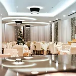 地拉那酒店机场店 酒店 Rinas