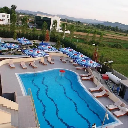 Hotel Airport Tirana 4*