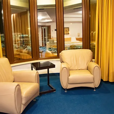 Airport Tirana Ξενοδοχείο