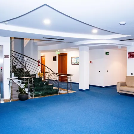 Airport Tirana Rinas