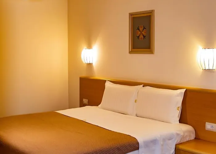 Airport Tirana Rinas