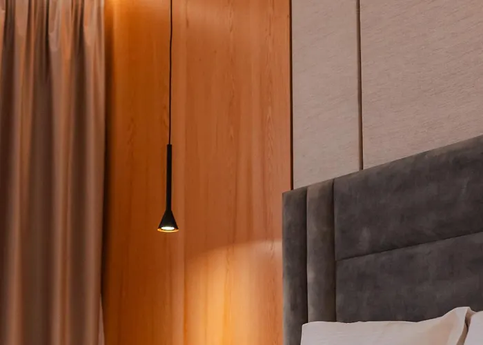 Airport Tirana Szálloda