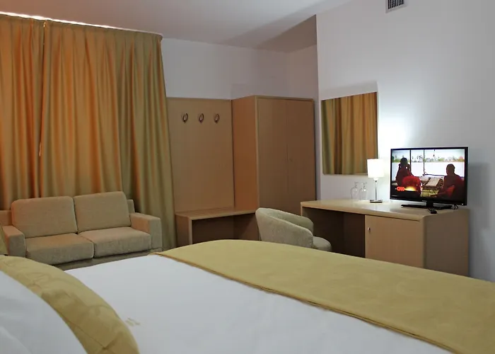 Airport Tirana Hotel Rinas