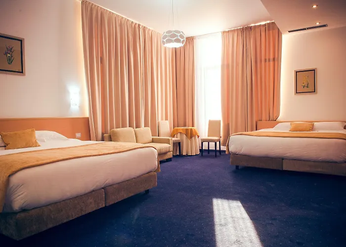 Airport Tirana 4* Rinas